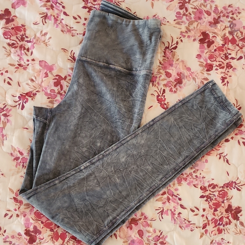 Mono B UNIQUE Blue Gray Leggings Athleisure Cozy Comfy YOGA